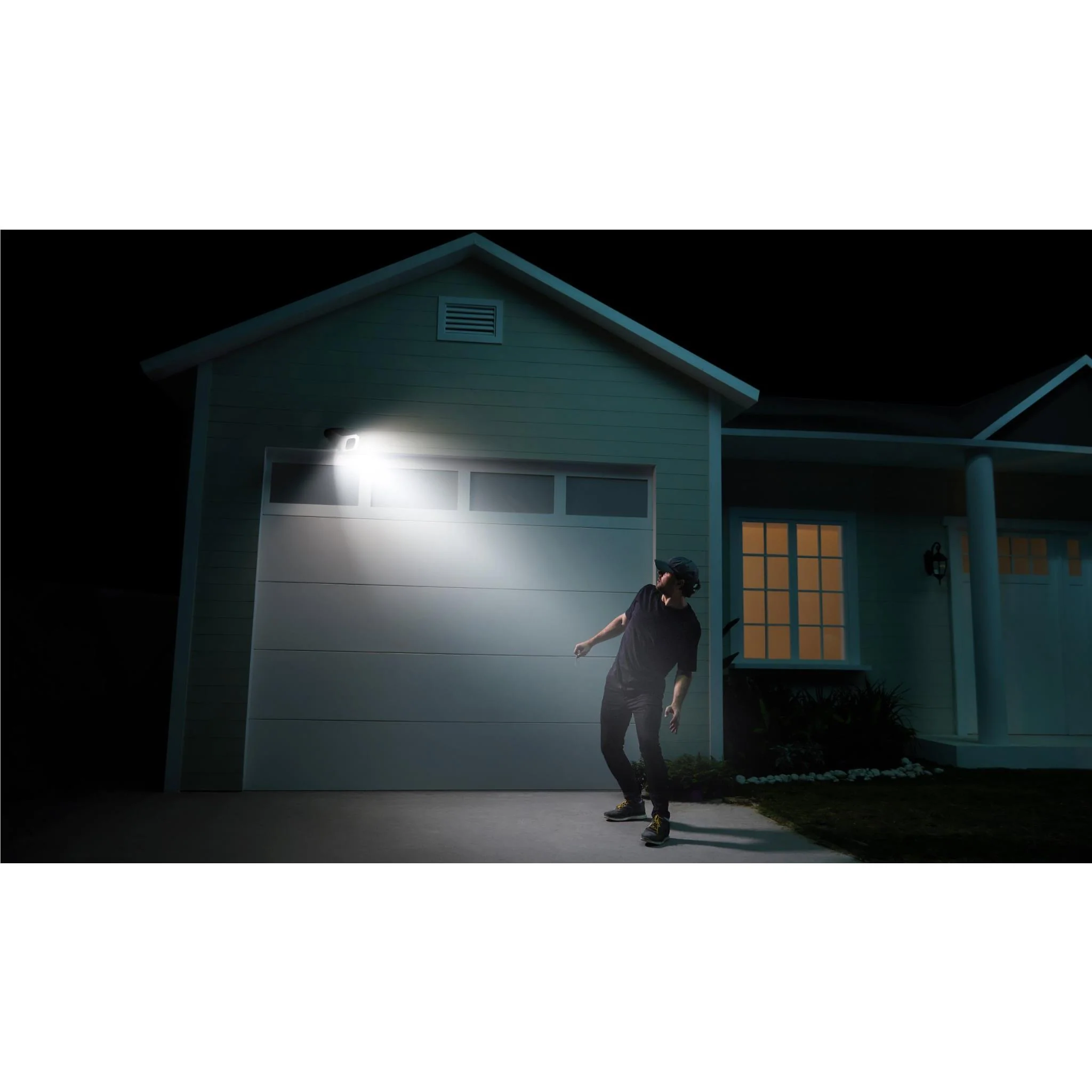 eufy Security EufyCam Solo S40 Spotlight 2K Solar (Wireless)