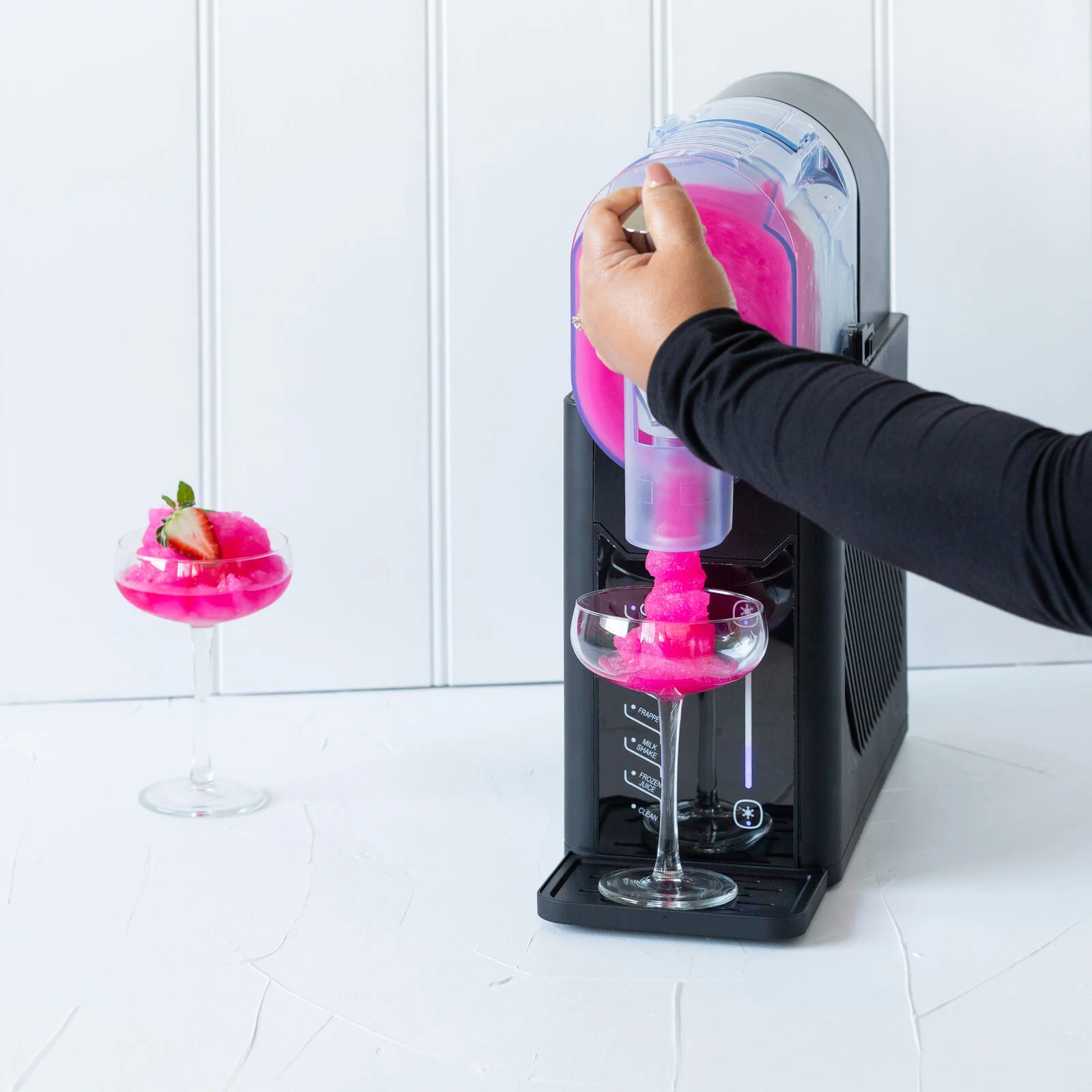 232-healthy-choice-200w-slushie-maker-2l-6.webp Healthy Choice 200W Slushie Maker 2L