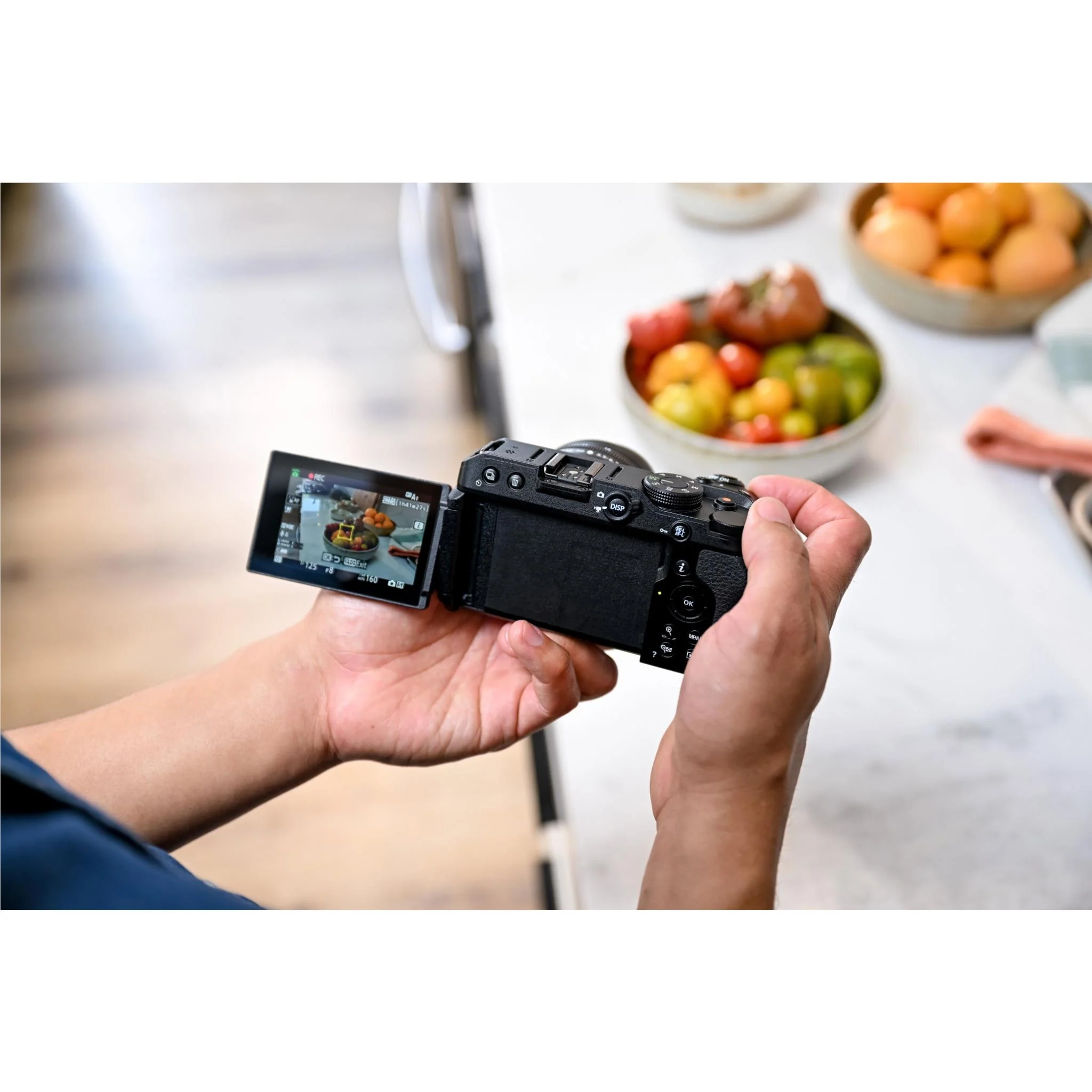 604-nikon-z30-mirrorless-camera-with-16-50mm-vr-lens-11.webp Nikon Z30 Mirrorless Camera with 16-50mm VR Lens