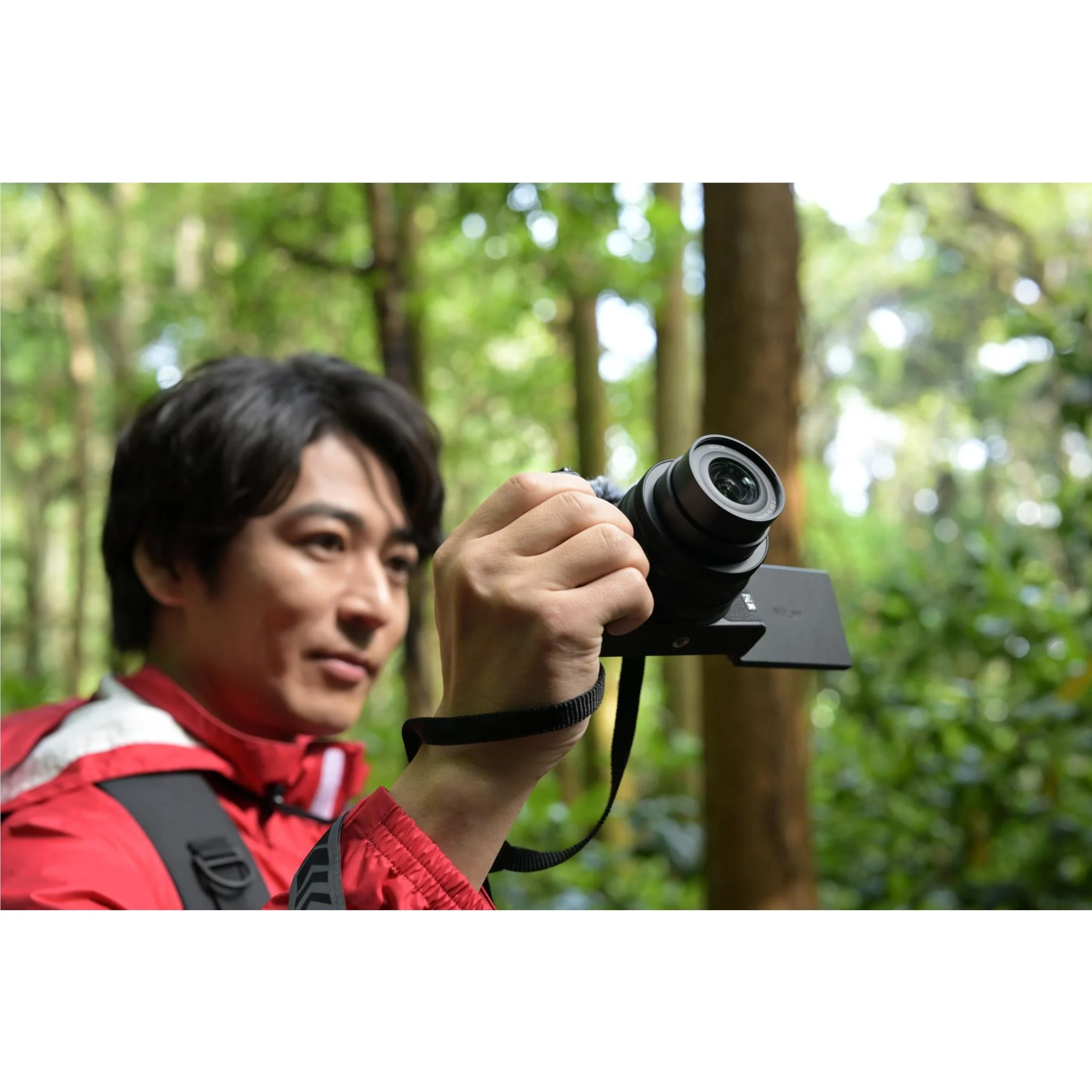 604-nikon-z30-mirrorless-camera-with-16-50mm-vr-lens-8.webp Nikon Z30 Mirrorless Camera with 16-50mm VR Lens