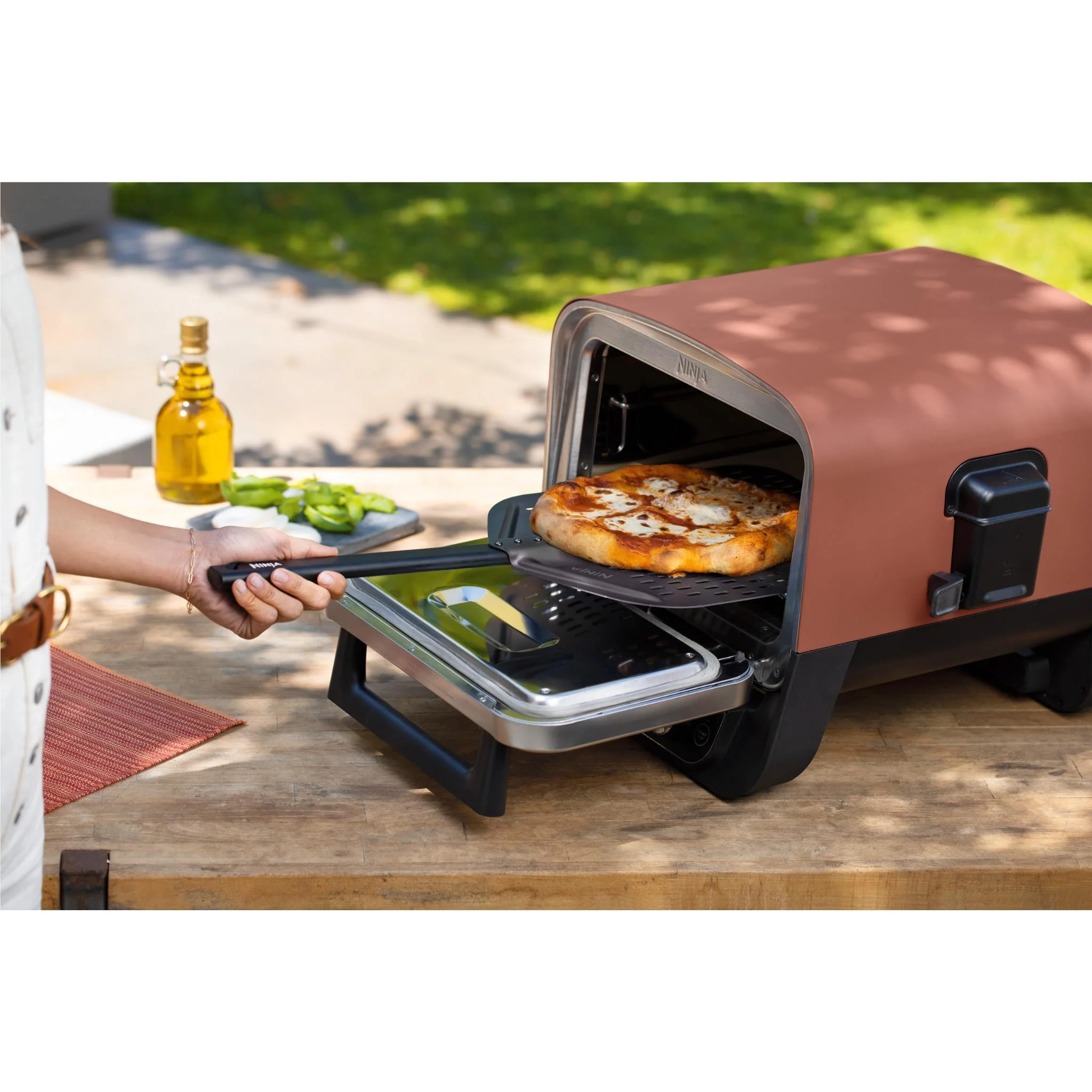 Ninja Woodfire Outdoor Oven