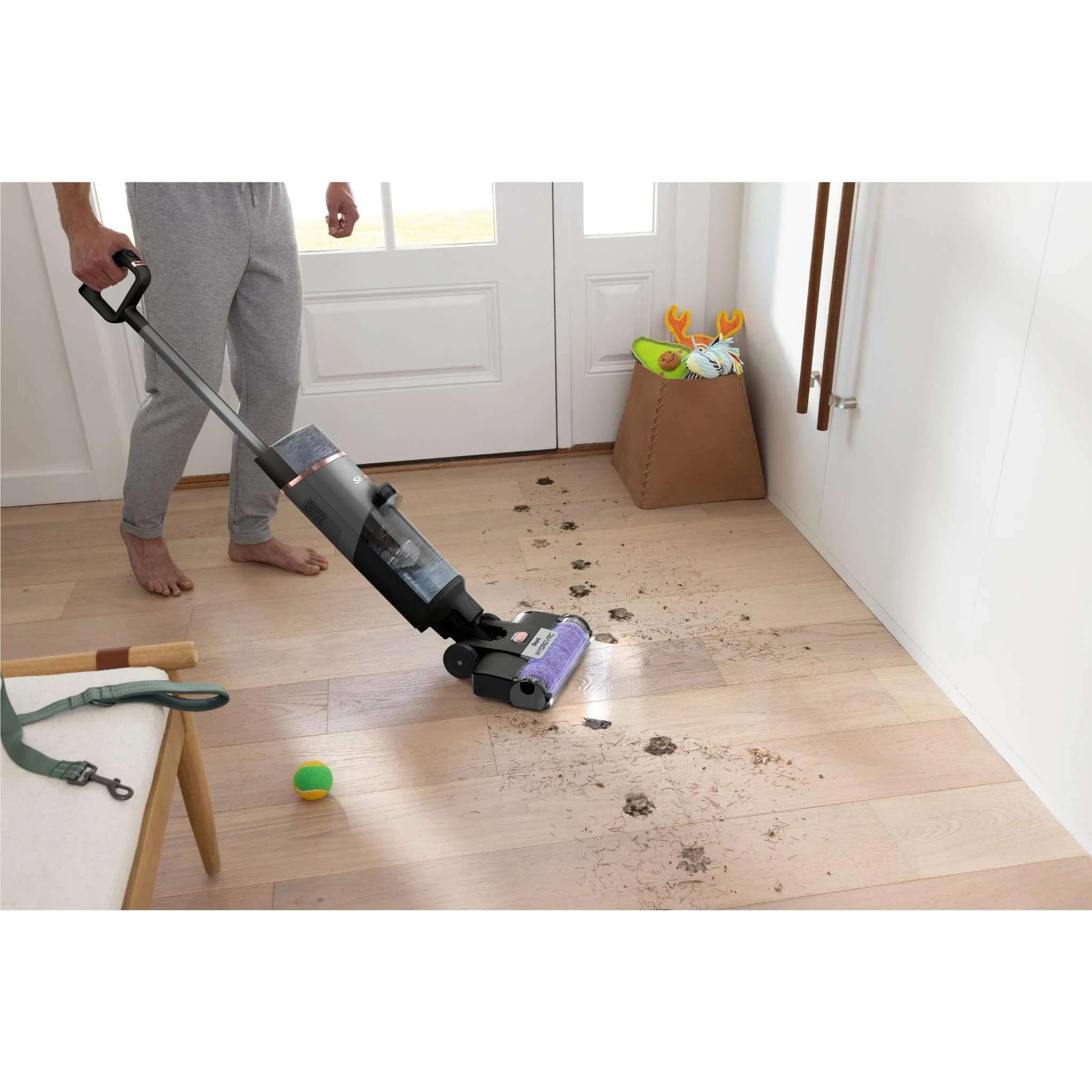 769-shark-hydrovac-pro-xl-cordless-3-in-1-cleaner-4.webp Shark HydroVac Pro XL Cordless 3-in-1 Cleaner
