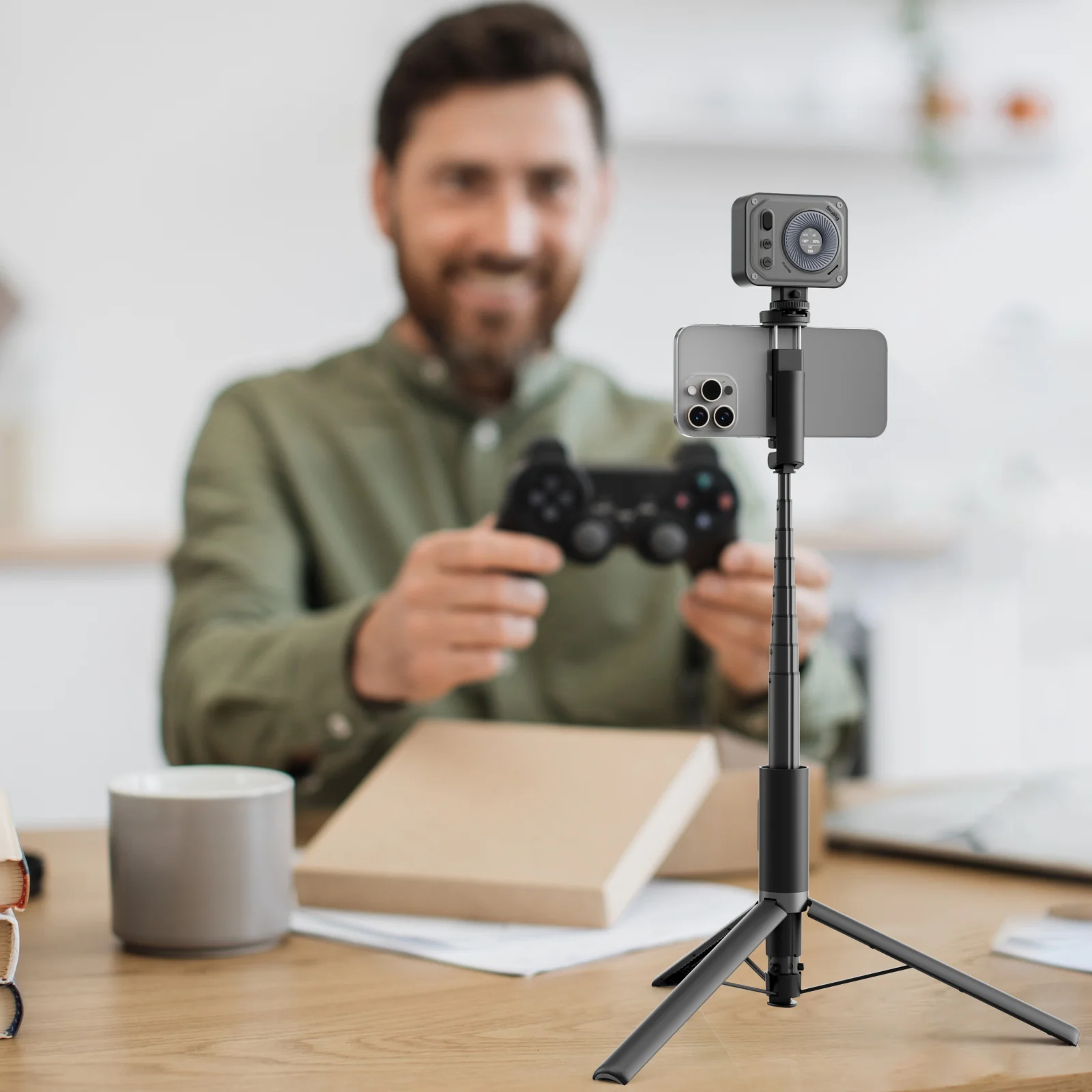 997-smallrig-st30-lite-one-touch-deploy-selfie-stick-tripod-5291-6.webp SmallRig ST30 Lite One-Touch Deploy Selfie Stick Tripod 5291